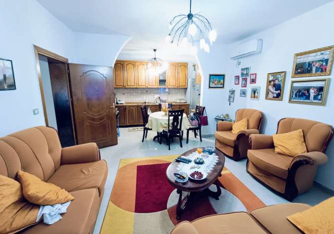 Casa in vendita 2+1 a Lushnja - 100,000 Euro