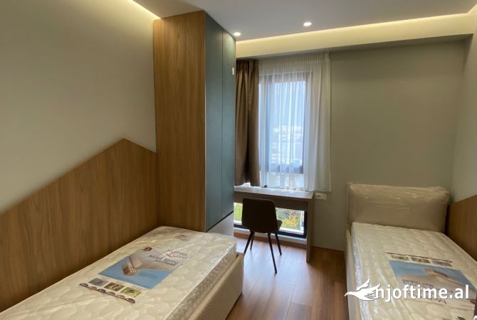 Shtepi me qera 2+1 ne Tirane - 800 Euro