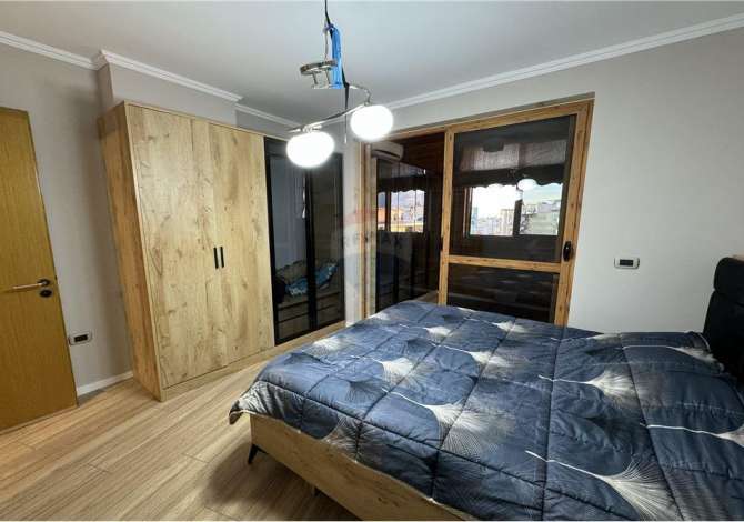 Shtepi ne shitje 2+1 ne Tirane - 230,000 Euro