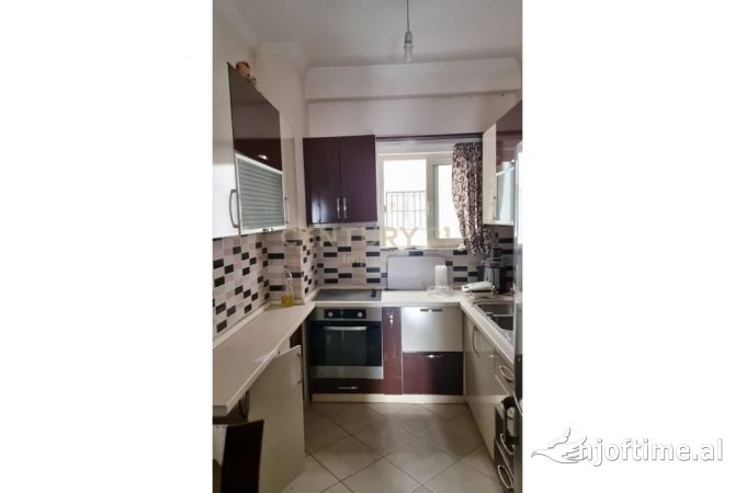 House for Sale 2+1 in Tirana - 90,000 Euro