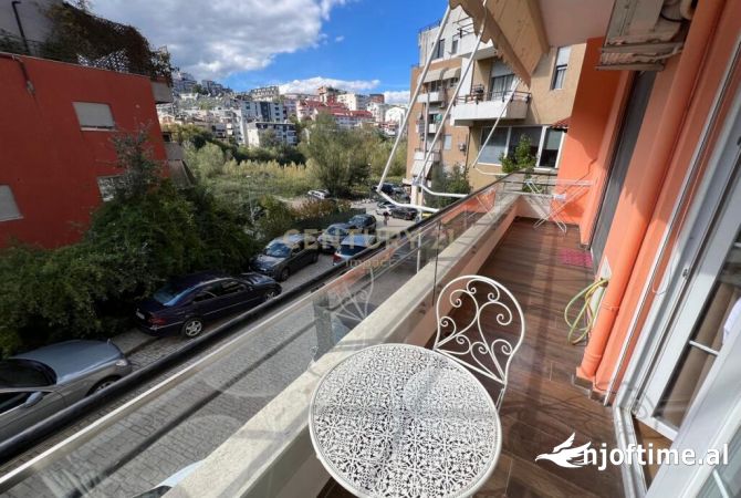 Shtepi ne shitje 3+1 ne Tirane - 215,000 Euro