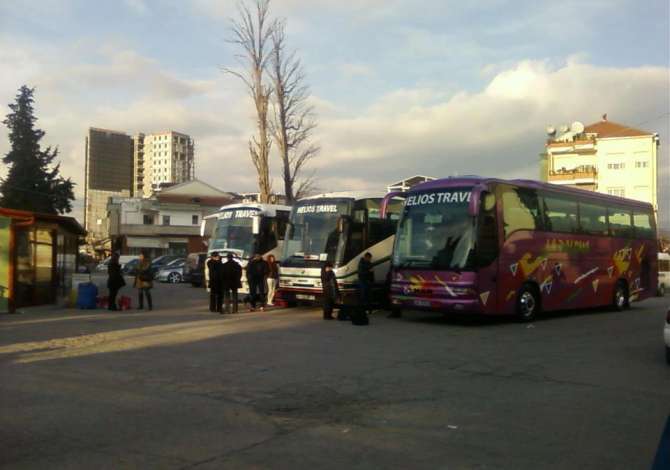 autobus per ne itali Agjensi Udhetimi ofron udhetime me autobus Itali-Shqiperi. Ofrojme autobusa klim