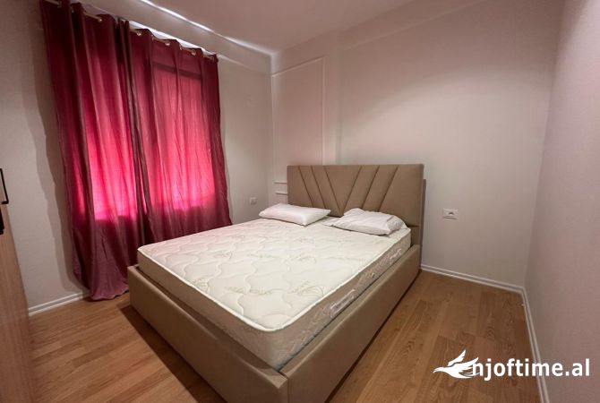 Shtepi me qera 1+1 ne Tirane - 550 Euro