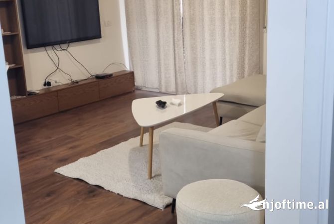 Shtepi me qera 1+1 ne Tirane - 600 Euro