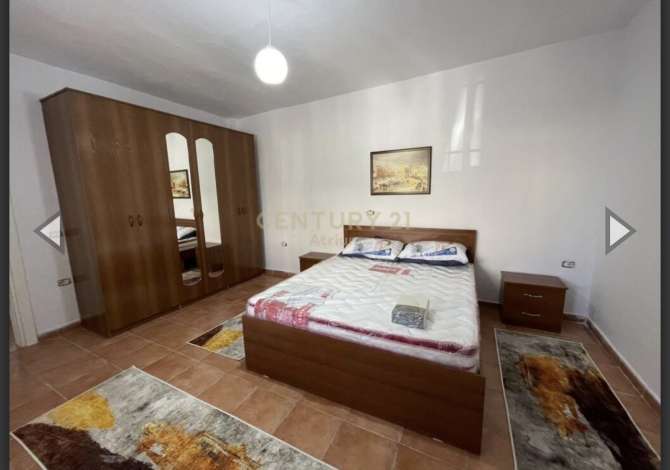 Shtepi me qera 1+1 ne Tirane - 370 Euro