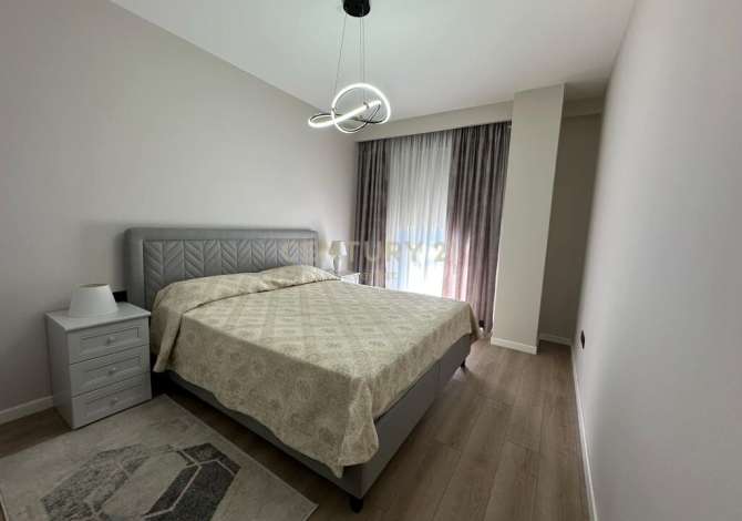 Shtepi me qera 2+1 ne Tirane - 1,200 Euro