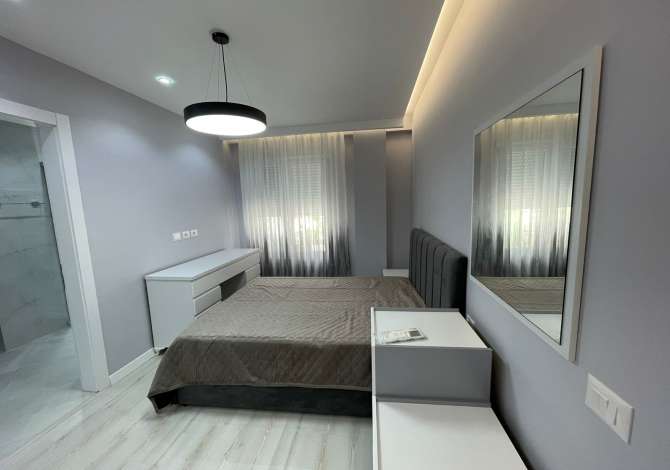 Shtepi me qera 2+1 ne Tirane - 750 Euro