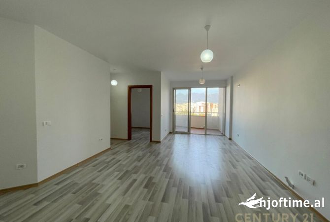 Shtepi ne shitje 2+1 ne Tirane - 138,000 Euro