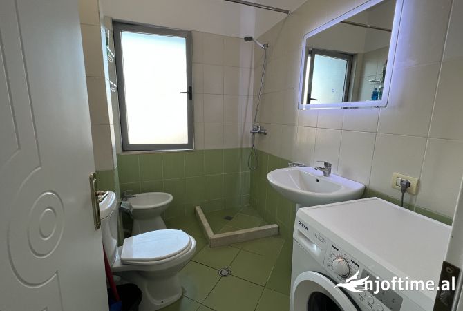 Shtepi me qera 1+1 ne Tirane - 400 Euro