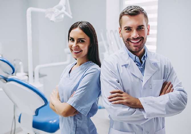 Oferta Pune Mjek Stomatolog dhe Laborant dentar Me eksperience ne Lushnje