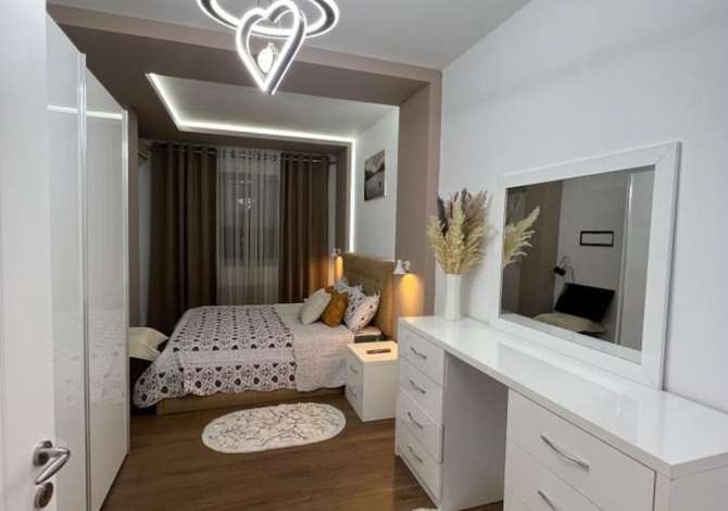 Shtepi ne shitje 2+1 ne Tirane - 145,000 Euro