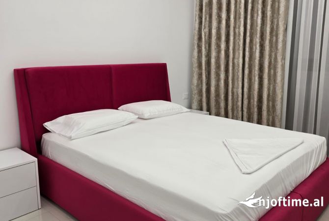 Shtepi me qera 1+1 ne Tirane - 650 Euro