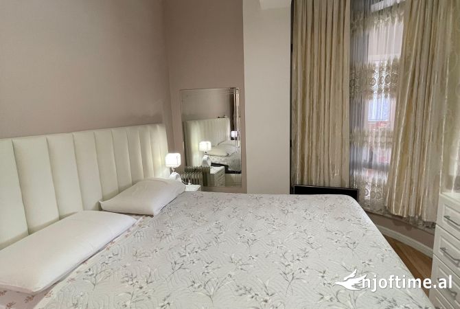 Shtepi ne shitje 3+1 ne Tirane - 240,001 Euro