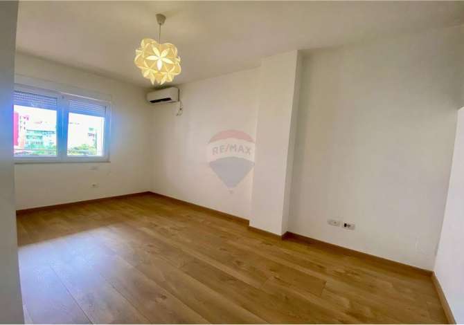 Shtepi ne shitje 3+1 ne Tirane - 350,000 Euro