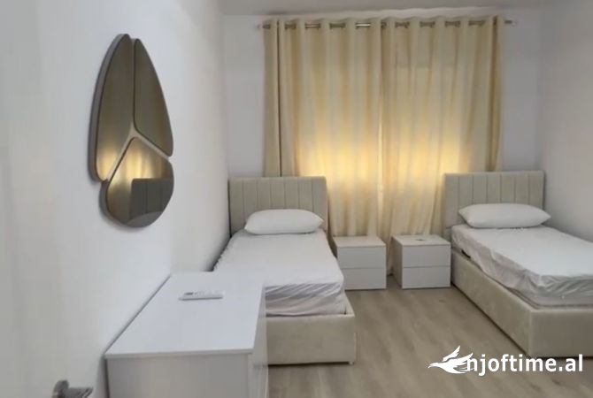 Shtepi me qera 2+1 ne Tirane - 650 Euro