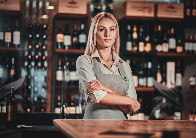 Job Offers Barkeeper Beginner/Little experience in Tirana