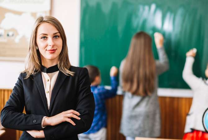 Job Offers Teacher With experience in Tirana