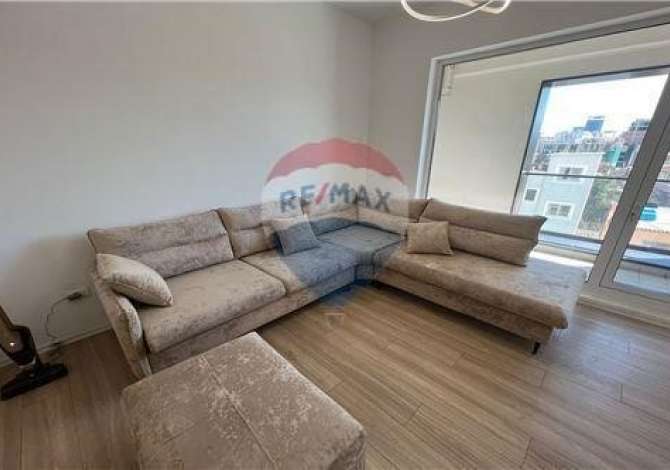 Shtepi me qera 2+1 ne Tirane - 700 Euro