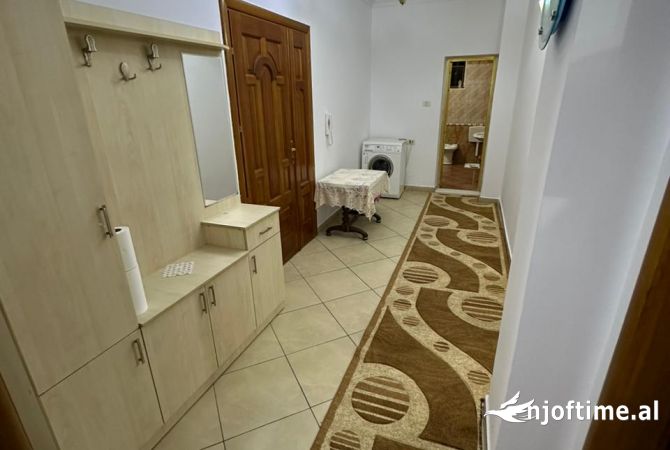 Shtepi me qera 2+1 ne Tirane - 500 Euro