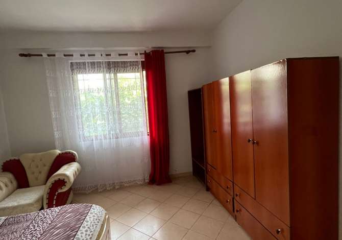 Shtepi me qera 1+1 ne Tirane - 300 Euro