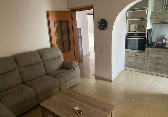 Shtepi me qera 1+1 ne Tirane - 350 Euro