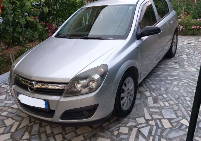 Auto in Vendita  a Tirana - 3,500 Euro