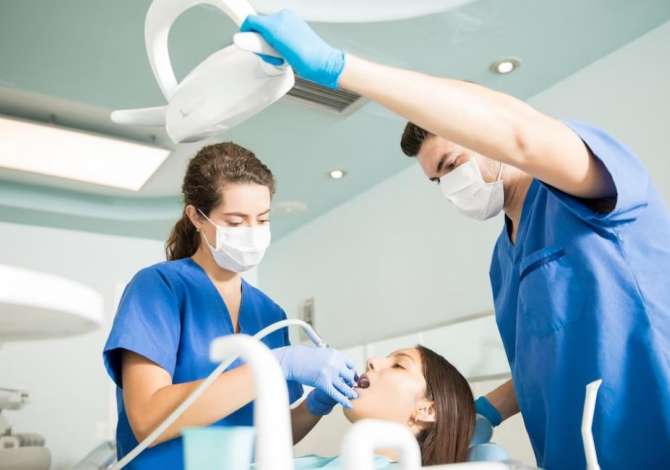 Offerte di lavoro Dentista Principiante/Poca esperienza a Durazzo