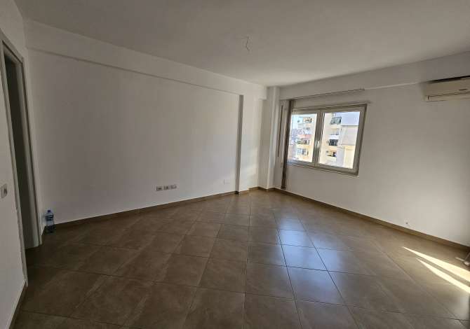 Shtepi ne shitje 2+1 ne Tirane - 165,000 Euro