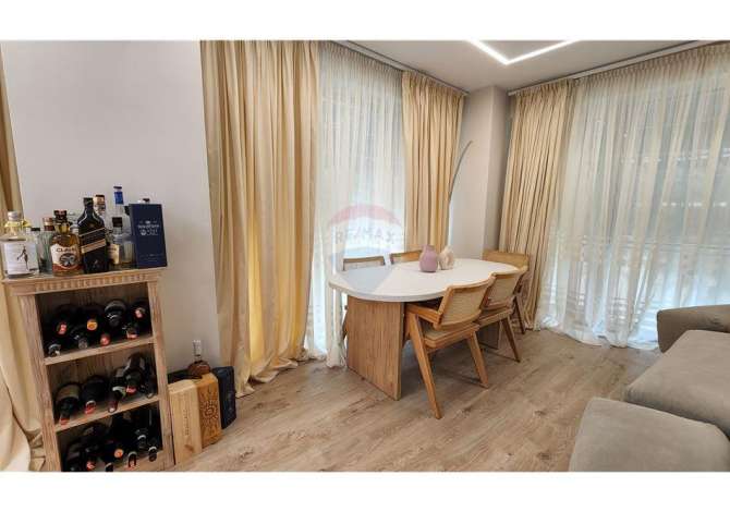 Casa in affitto 2+1 a Tirana - 1,600 Euro
