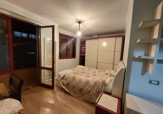 Shtepi me qera 1+1 ne Tirane - 380 Euro