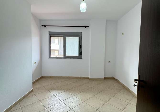 Shtepi me qera 1+1 ne Tirane - 350 Euro