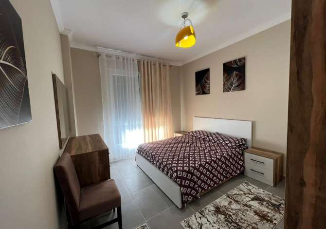 Shtepi me qera 2+1 ne Tirane - 550 Euro