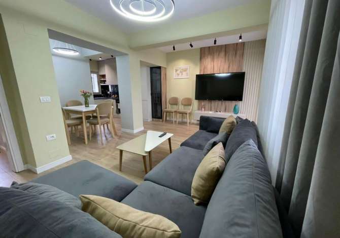 Shtepi ne shitje 2+1 ne Tirane - 130,000 Euro