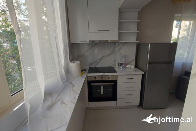 Shtepi me qera 2+1 ne Tirane - 600 Euro