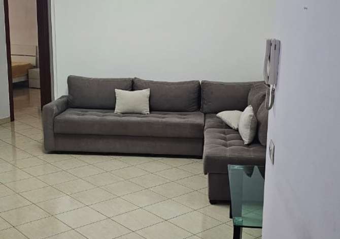 Shtepi me qera 2+1 ne Tirane - 550 Euro