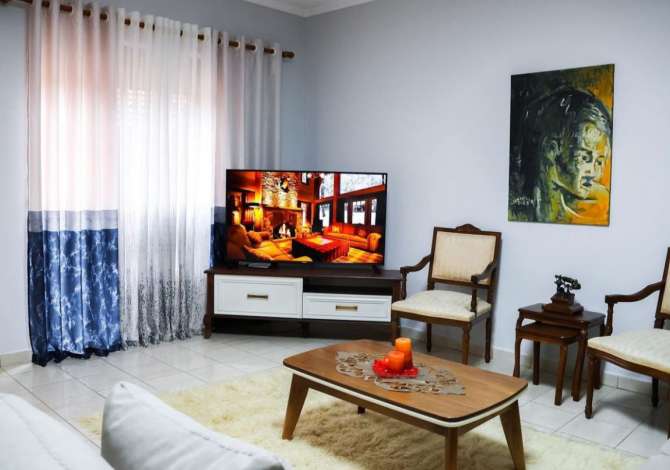 Shtepi me qera 2+1 ne Tirane - 550 Euro