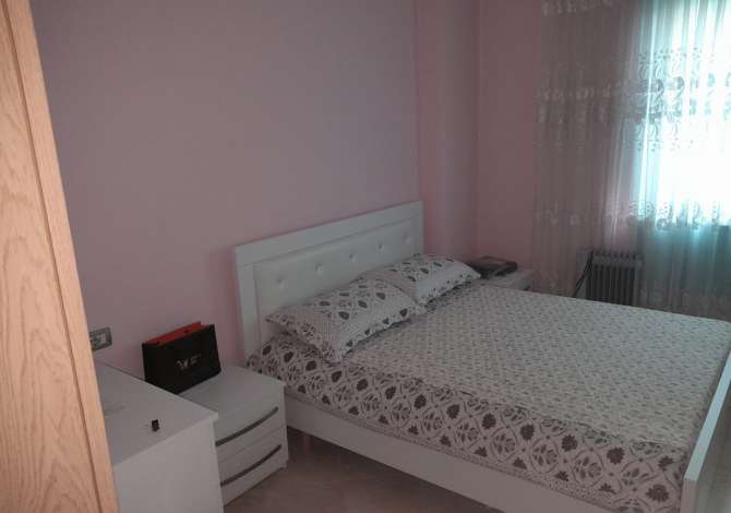 Shtepi me qera 1+1 ne Tirane - 32,000 Leke