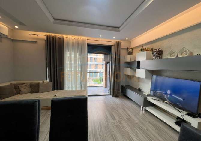 Shtepi ne shitje 3+1 ne Tirane - 260,000 Euro