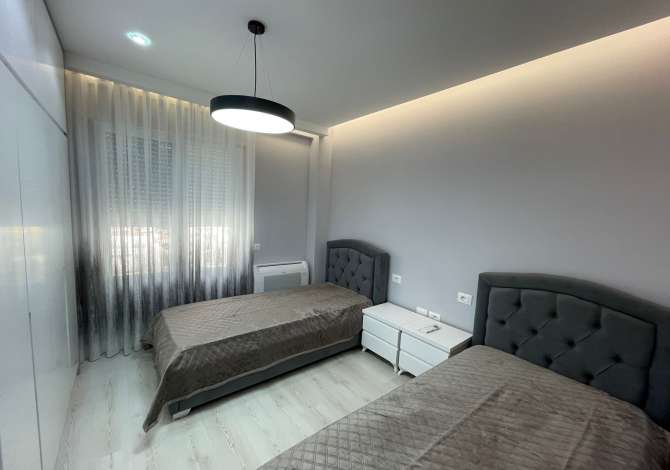 Shtepi me qera 2+1 ne Tirane - 750 Euro