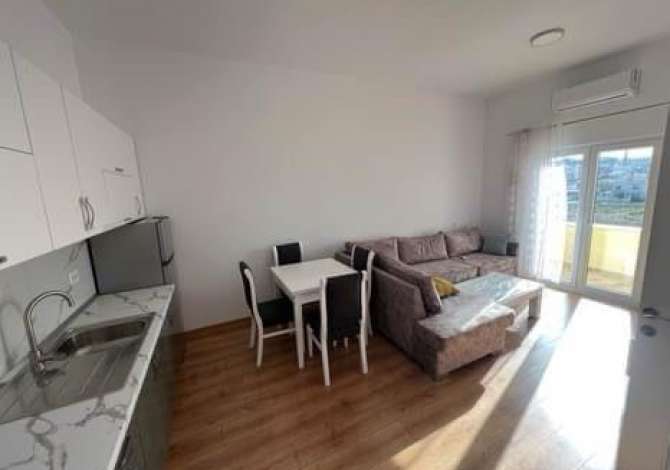 Casa in affitto 2+1 a Tirana - 35,000 Leke