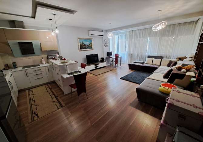 House for Rent 3+1 in Tirana - 600 Euro