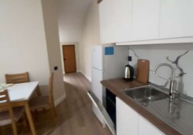 Shtepi me qera 2+1 ne Tirane - 550 Euro