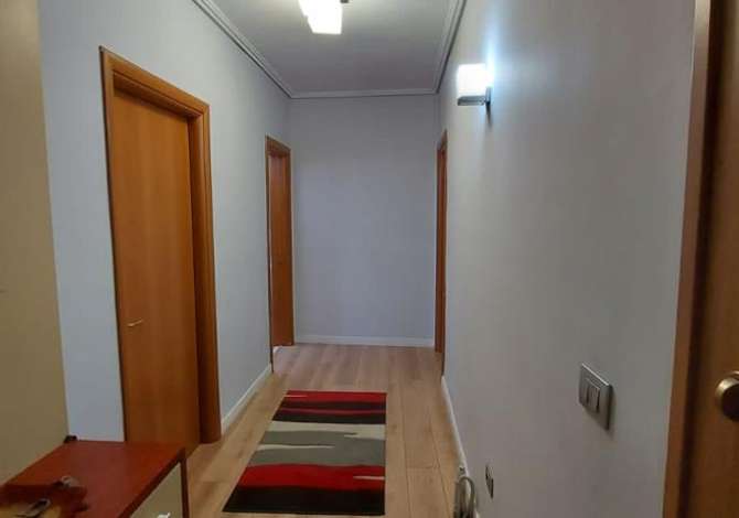 Shtepi me qera 2+1 ne Tirane - 650 Euro