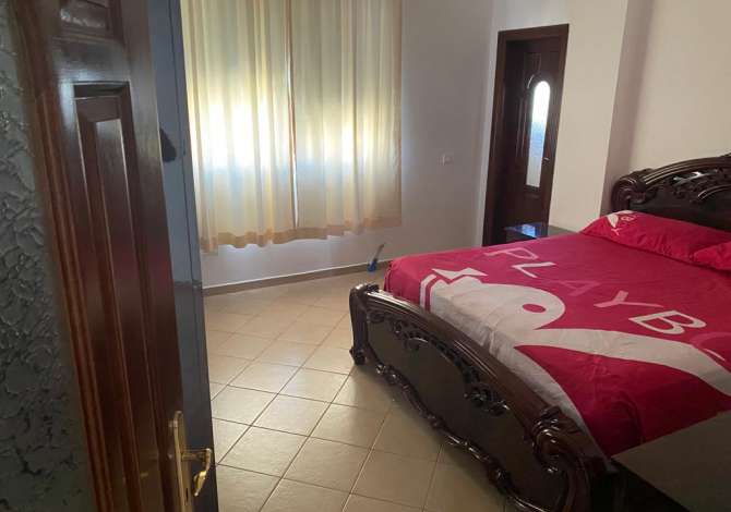 Shtepi me qera 2+1 ne Tirane - 650 Euro