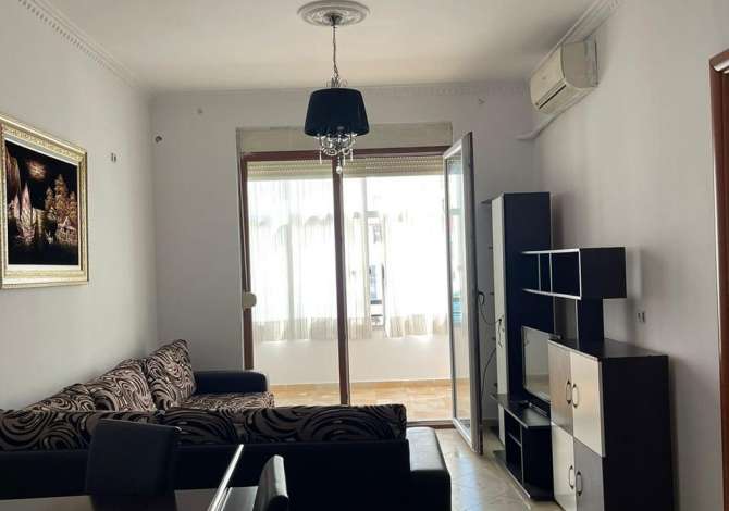 Shtepi ne shitje 1+1 ne Tirane - 65,000 Euro