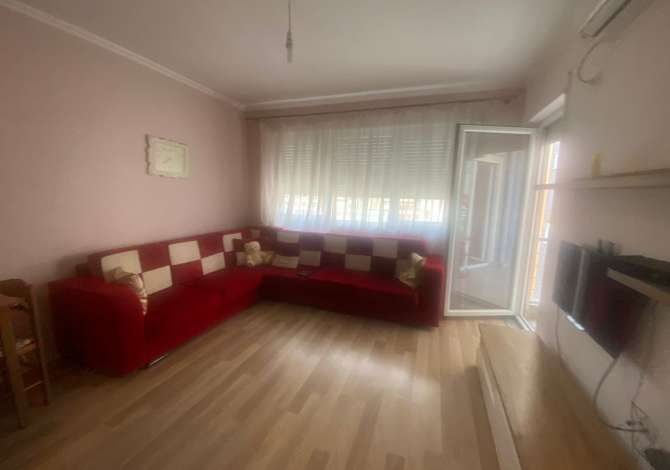 Shtepi me qera 2+1 ne Tirane - 450 Euro