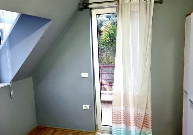 Shtepi me qera 2+1 ne Tirane - 580 Euro