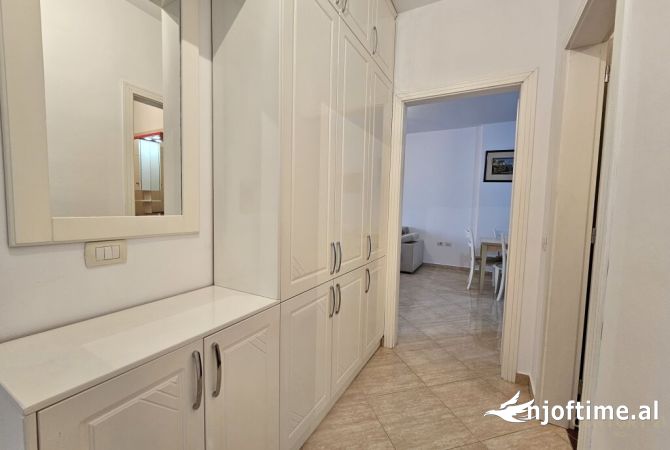 Shtepi me qera 2+1 ne Tirane - 480 Euro