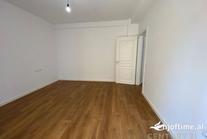 Shtepi ne shitje 1+1 ne Tirane - 155,000 Euro