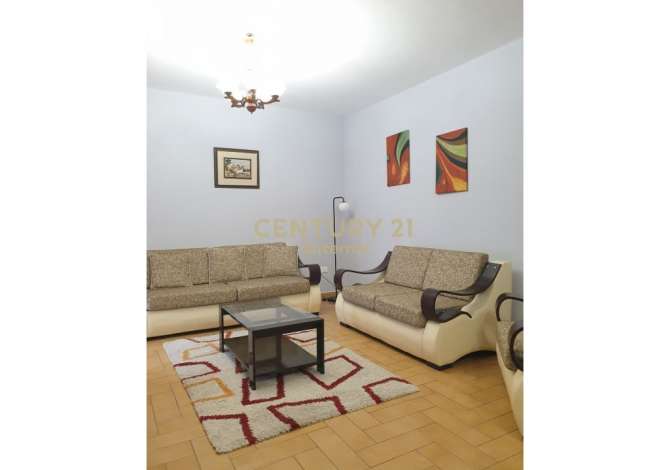 Casa in affitto 3+1 a Tirana - 1,000 Euro